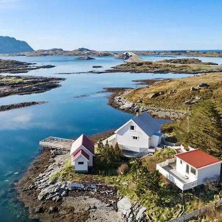 Panoramic Seaview Cabin For Two Persons By The Sea Hovdan Exterior photo